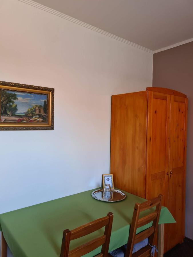 Palantir Panzio Bed & Breakfast Miskolc Exterior photo